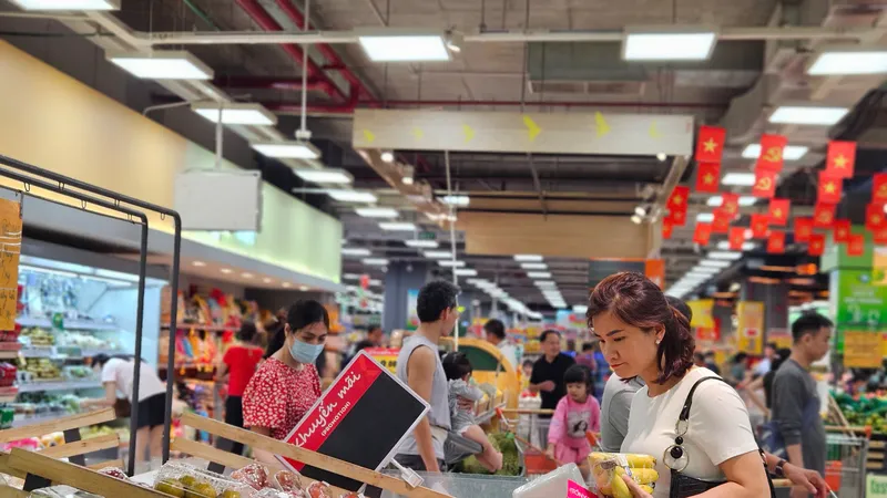 Giá cả nhiều sản phẩm tiêu dùng tại siêu thị luôn được giữ ổn định