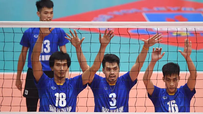 Phụ công Nguyễn Hoàng Thương (18) từng khoác áo Tràng An Ninh Bình.