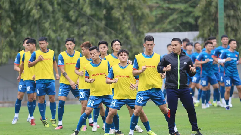SEA Games 32 không có cầu thủ trên 22 tuổi cũng là phép thử cho ông Troussier
