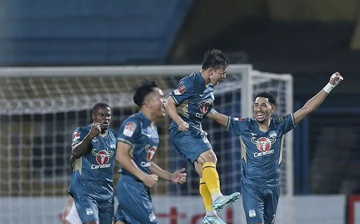 HA.GL là đội có chiến thắng cách biệt nhất ở vòng 5
