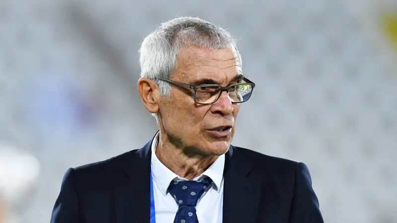 Chiến lược gia Hector Cuper của đội tuyển Syria