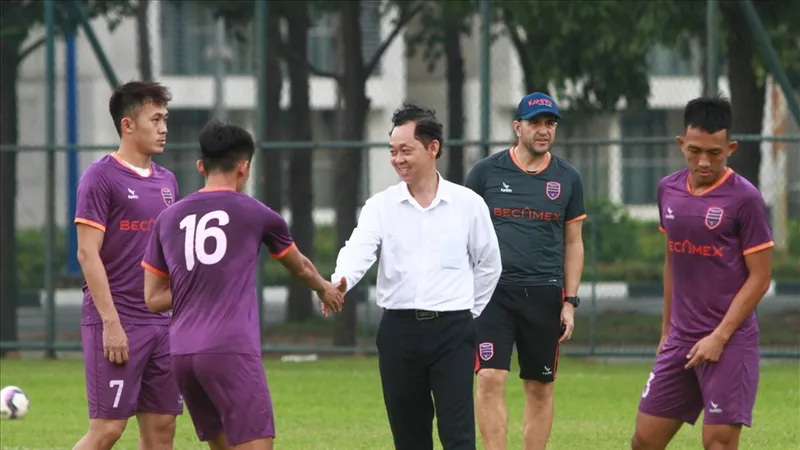 Ông Hồ Hồng Thạch. Ảnh: KHẢ HÒA