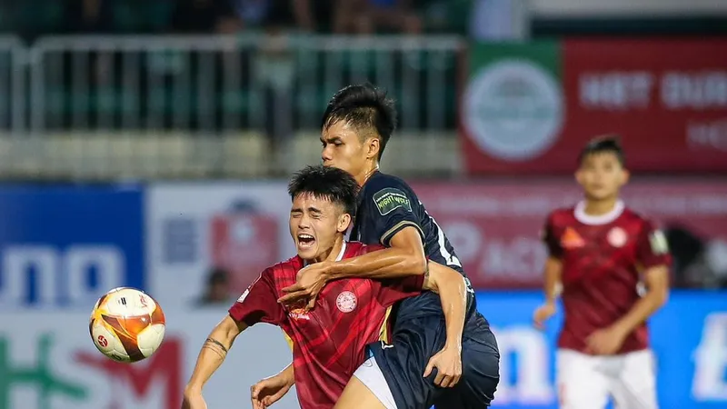 CLB TPHCM có chiến thắng quan trọng trên sân Pleiku vào tối 5-8