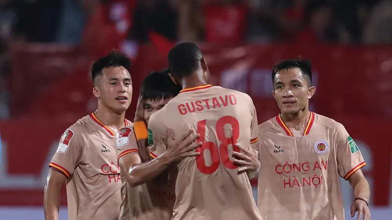 Công an Hà Nội đến gần ngôi vô địch V-League 2023