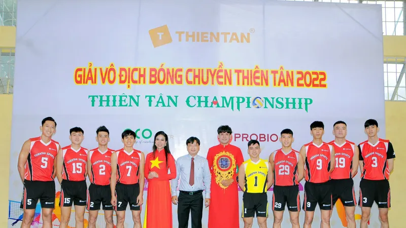 Giải bóng chuyền Thiên Tân là một trong những sân chơi thu hút rất nhiều đội bóng tham dự. Ảnh: PHÚC NGUYỄN