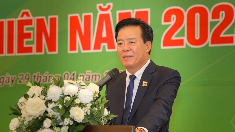 Ông Ngô Văn Đông - Tổng Giám đốc Công ty CPPB Bình Điền - tri ân sự tín nhiệm của các cổ đông, bạn hàng và người nông dân dành cho thương hiệu Phân bón Đầu Trâu suốt nhiều năm qua.
