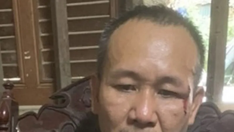 Podcast bản tin trưa 26-8: Vay tiền làm giỗ không được, con rể đâm bố mẹ vợ thương vong
