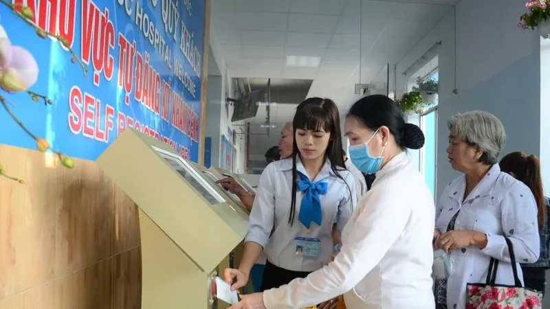 Podcast bản tin tối 14-1: Số người không hài lòng khi khám chữa tại bệnh viện công lập tăng