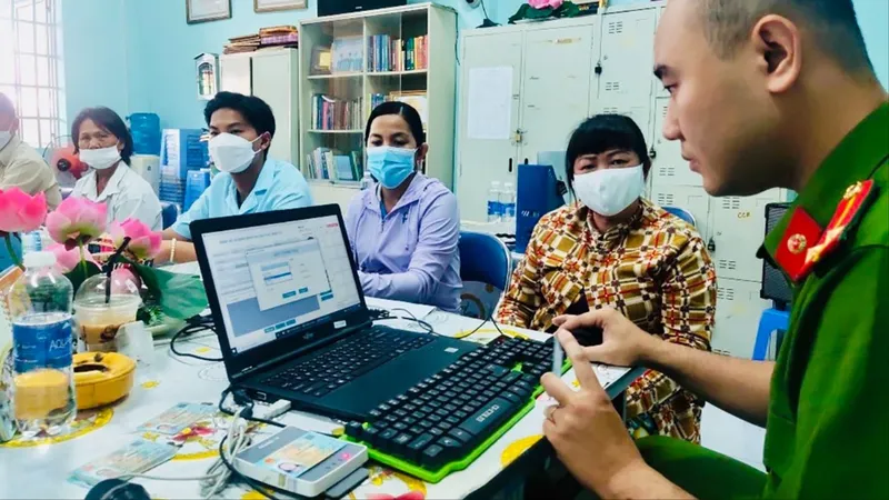 Podcast bản tin tối 25-5: Giả công an lừa thông báo dấu vân tay bị mờ, cài định danh điện tử mức 3