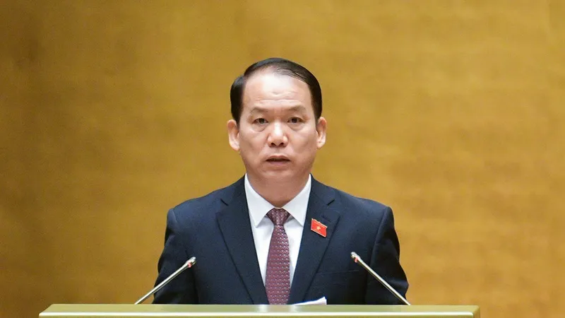Podcast tin trưa 28-6: Quốc hội thông qua Luật Thủ đô (sửa đổi): Cho phép Hà Nội cắt điện, nước với công trình vi phạm