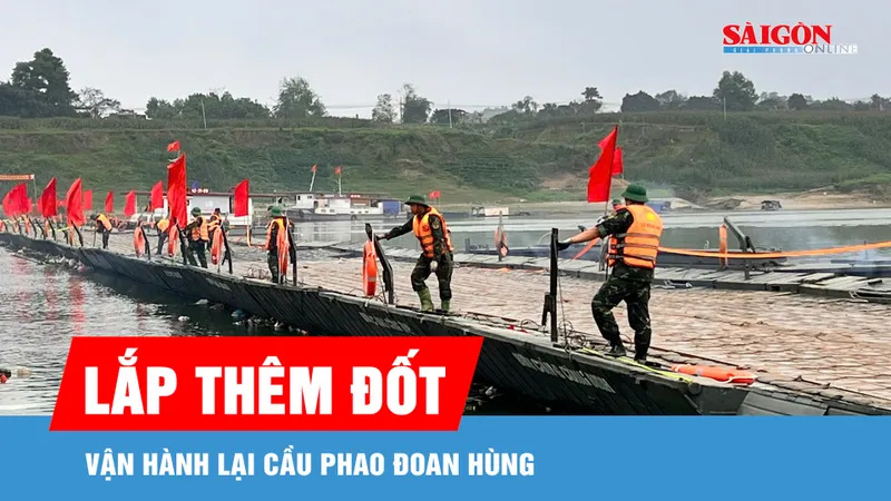 Phú Thọ: Vận hành lại cầu phao Đoan Hùng sau khi lắp thêm đốt