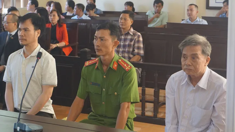 Nguyên kế toán trưởng Công ty sổ xố kiến thiết, nguyên lãnh đạo Navibank chi nhánh Bạc Liêu hầu tòa