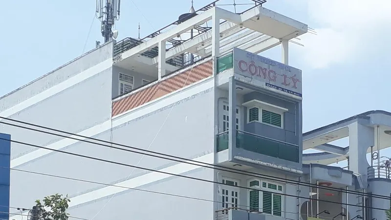 Bắt Phó giám đốc Công ty Công Lý