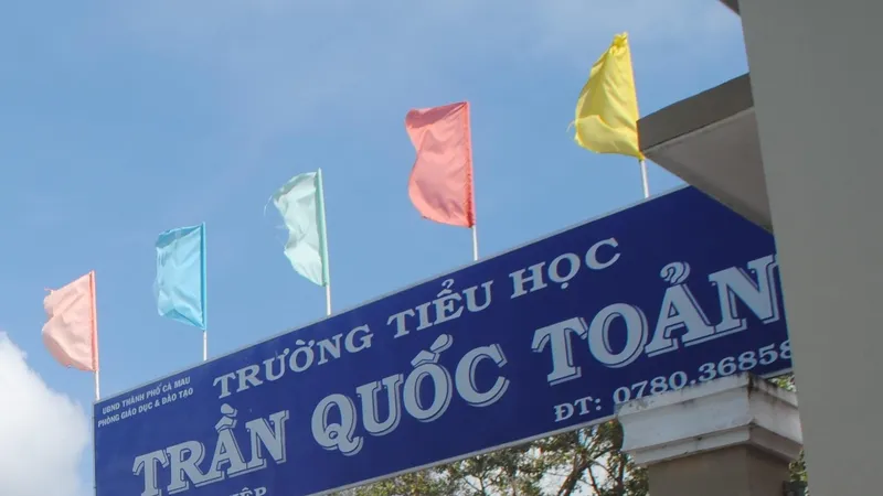 Xác minh 4 trẻ em nghi bị người thân bạo hành ở Cà Mau