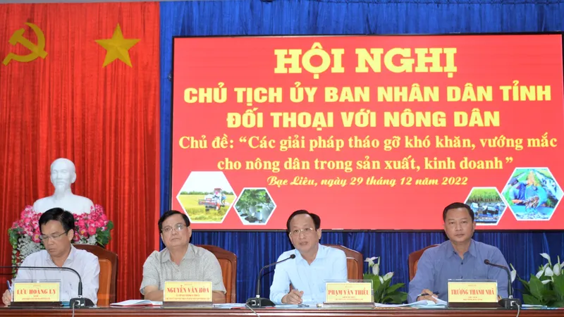 Chủ tịch UBND tỉnh Bạc Liêu đối thoại với nông dân