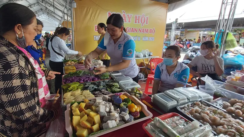 Ngày hội Bánh dân gian Nam bộ TP Cà Mau