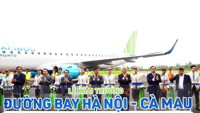 Chính thức khai trương đường bay Hà Nội - Cà Mau