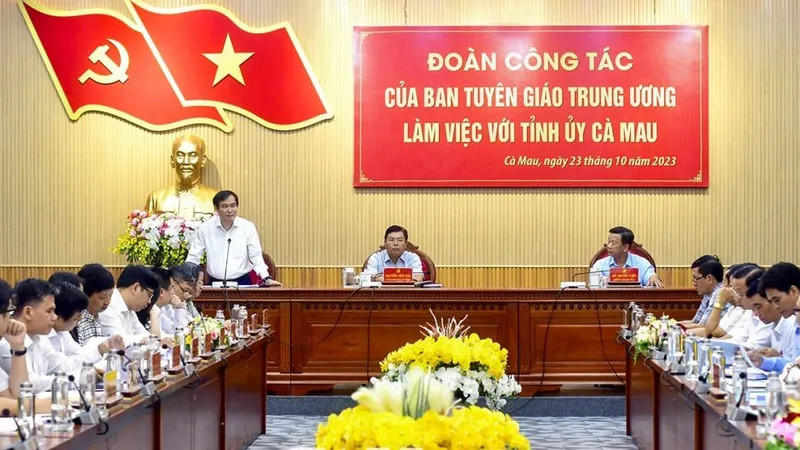 Sớm xây dựng hệ thống thông tin quản lý, giám sát nội dung trên website, blog, fanpage