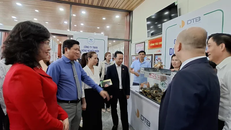 Nhiều doanh nghiệp quốc tế đến Cà Mau mua thủy sản 