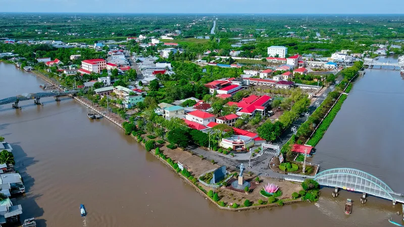 Đổi thay trên quê hương Đầm Dơi