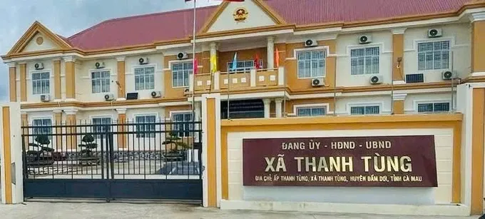 Cà Mau: Kỷ luật “khiển trách” lãnh đạo xã tự ý gỡ máy lạnh cơ quan đem về nhà 