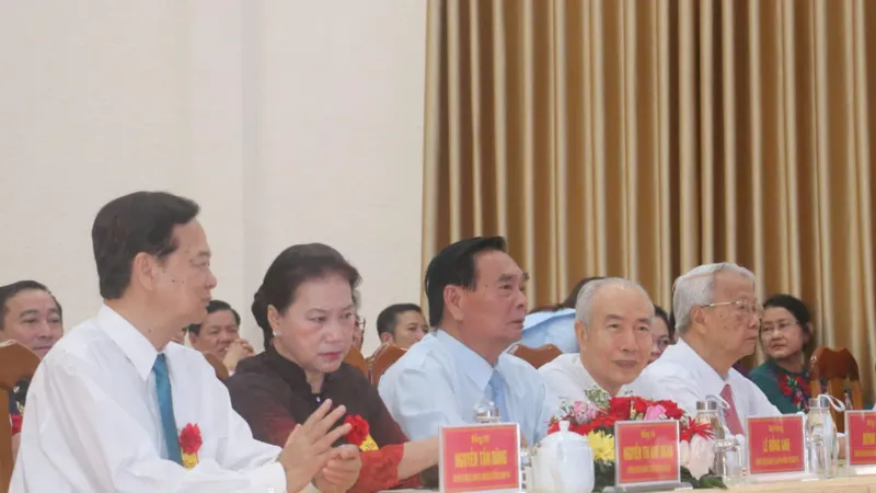 Cà Mau họp mặt kỷ niệm 50 năm Ngày Giải phóng miền Nam, thống nhất đất nước