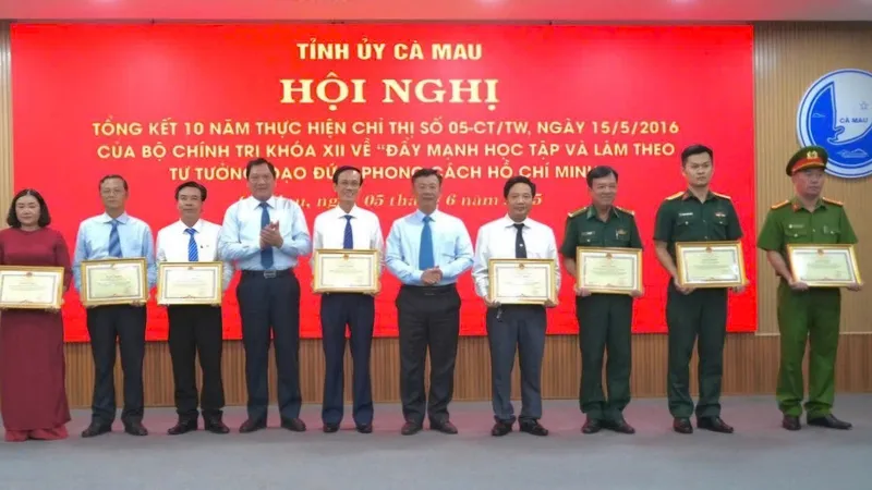 Cà Mau: Lan tỏa nhiều gương điển hình học tập và làm theo tư tưởng, đạo đức, phong cách Hồ Chí Minh