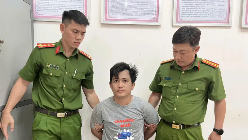 Khởi tố vụ án liên quan đến cán bộ ANTT bị đâm trọng thương