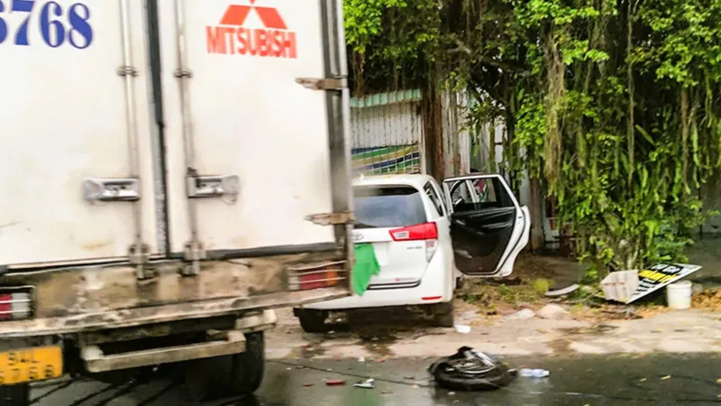 Tai nạn giao thông khiến 1 người tử vong, 4 người bị thương
