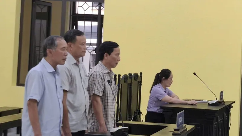 Xét xử vụ án xảy ra tại Công ty cổ phần đầu tư và phát triển nhà Cà Mau