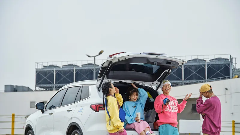 Ford Territory ghi nhận doanh số ấn tượng trong năm 2023, đạt mốc hơn 10.000 xe bán ra