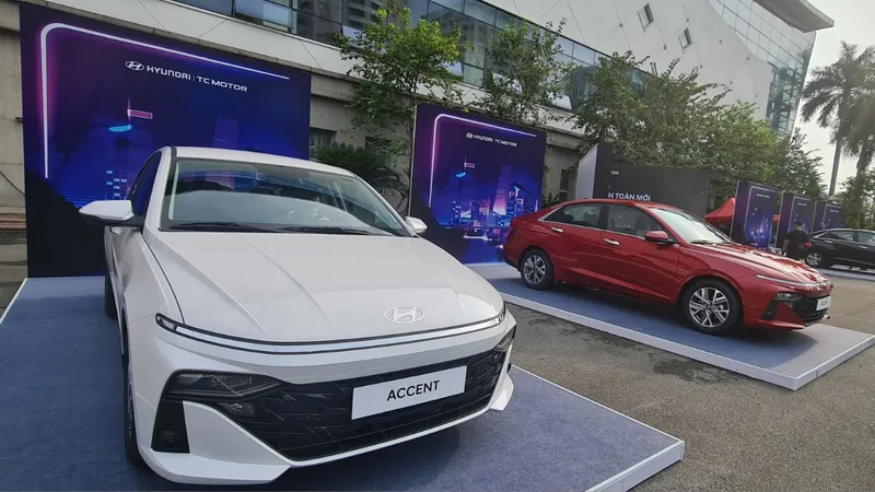 Hyundai Accent hoàn toàn mới ra mắt thị trường Việt Nam