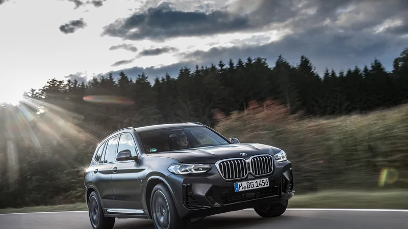 Ưu đãi kép cho các xe lắp ráp BMW với các gói quà tặng dịch vụ chính hãng