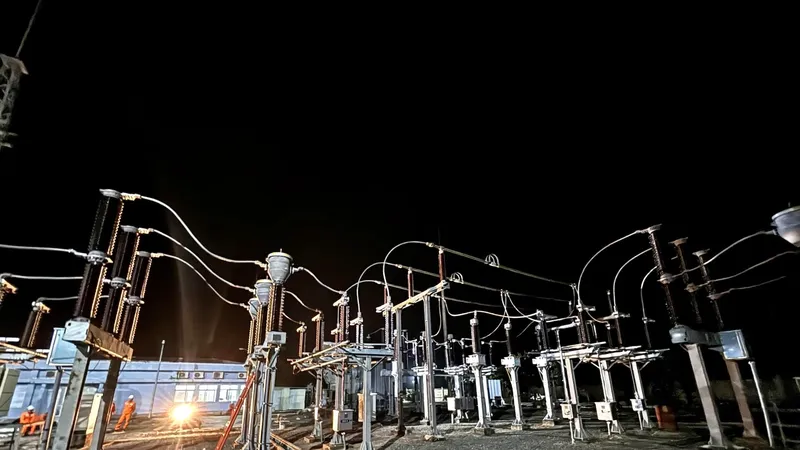 Hạng mục công trình “Ngăn 171, 112 tại Trạm 110kV Phú Quốc, tỉnh An Giang thuộc công trình Đường dây 110kV Phú Quốc –Nam Phú Quốc” vừa hoàn thành đóng điện ngày 2-7-2025
