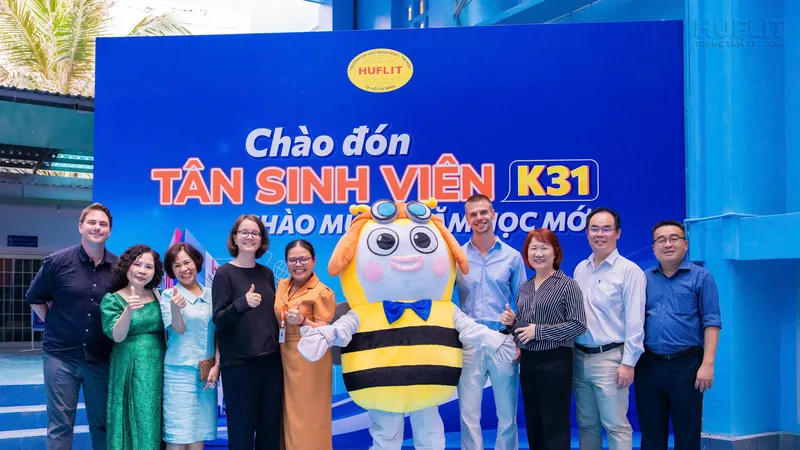  Đạt chuẩn kiểm định FIBAA – Dấu mốc cho hành trình vươn mình ra khơi của HUFLIT