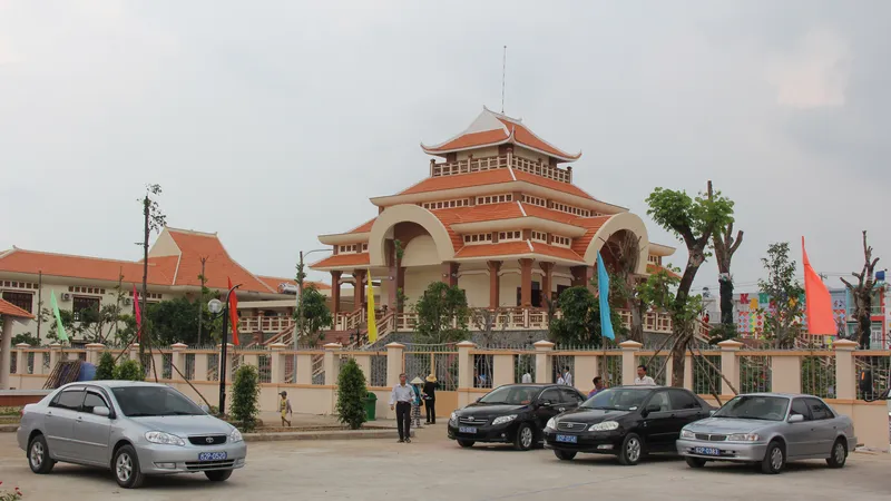 Khu lưu niệm Luật sư Nguyễn Hữu Thọ (huyện Bến Lức) - một điểm tham quan thu hút du khách khi đến Long An 