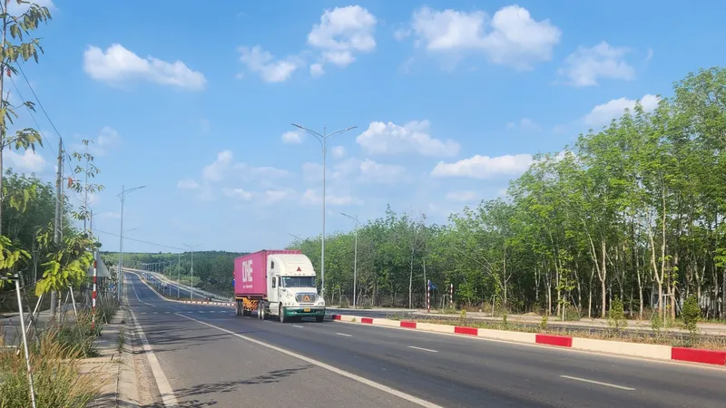 Đường tạo lực Bắc Tân Uyên - Phú Giáo - Bàu Bàng vừa được khánh thành