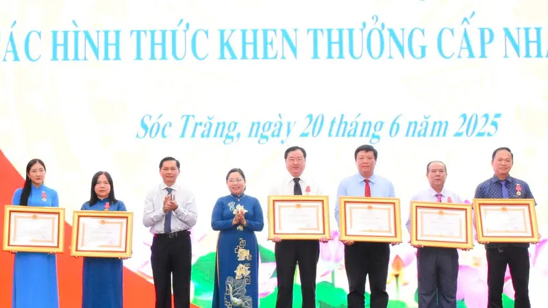 10 năm triển khai thực hiện Chỉ thị số 05-CT/TW10 Nhiều kết quả toàn diện và thực chất