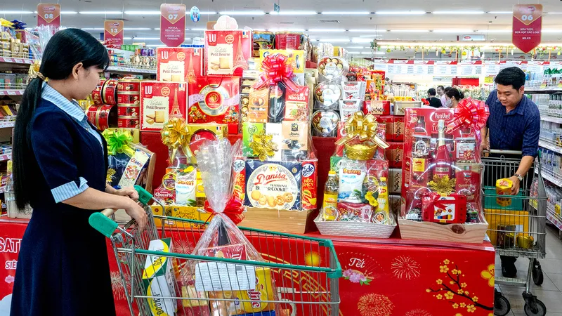 Một số mẫu giỏ quà Tết tại hệ thống bán lẻ SATRA