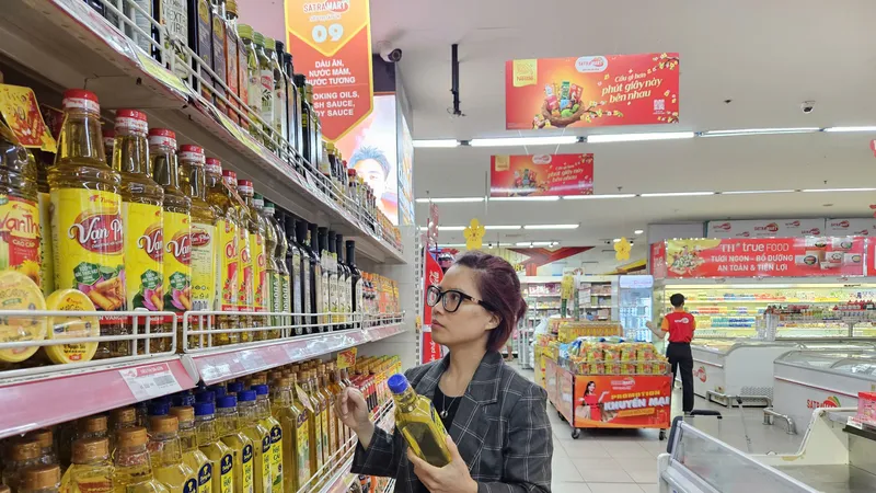 Nhiều sản phẩm hàng hóa được giảm giá sâu ngay đầu năm