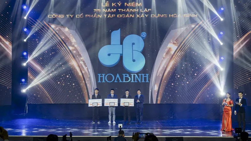 Tập đoàn Xây dựng Hòa Bình kỷ niệm 35 năm ngày thành lập