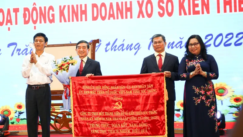 Công ty TNHH MTV XSKT Sóc Trăng 30 năm vì mục tiêu “Ích nước - Lợi nhà”