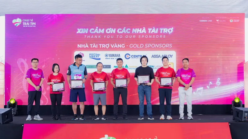 Tập đoàn Xây dựng Hòa Bình đồng hành cùng sự kiện “Chạy vì trái tim”