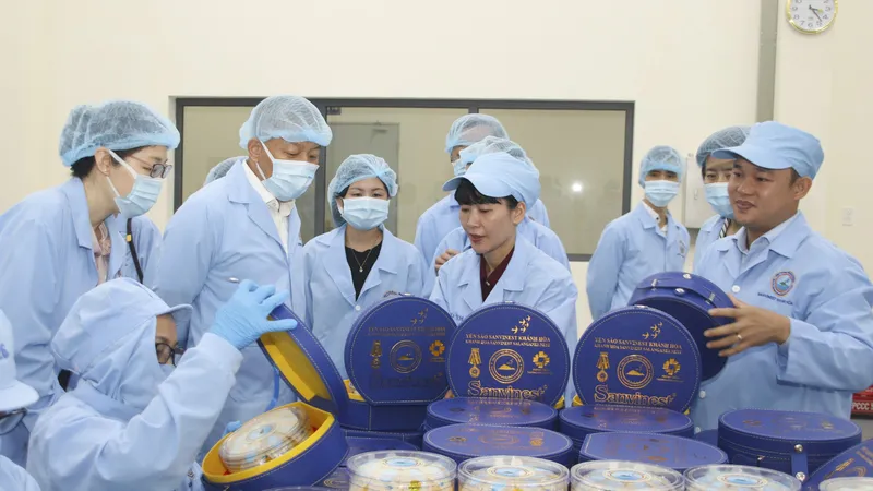 Cơ quan truyền thông và doanh nghiệp Trung Quốc thăm, làm việc với Công ty Sanvinest Khánh Hòa