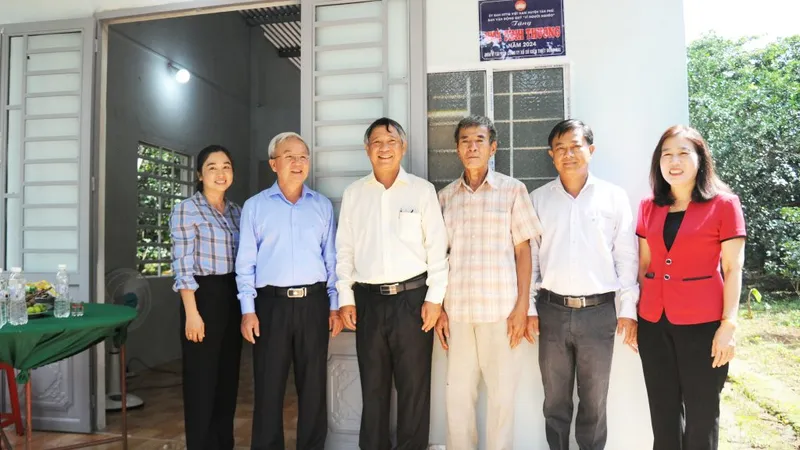 Công ty XSKT và DVTH Đồng Nai tài trợ 560 triệu đồng xây nhà tình thương cho hộ nghèo tại huyện Tân Phú