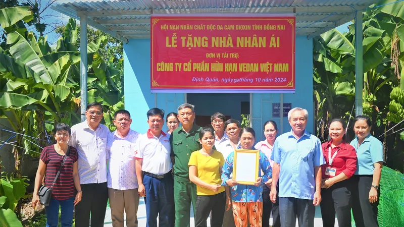 Công ty Vedan Việt Nam trao tặng nhà cho gia đình nạn nhân chất độc da cam/dioxin