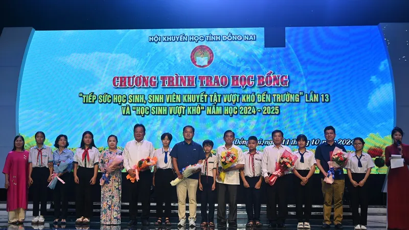 Công ty Vedan Việt Nam trao học bổng tại tỉnh Đồng Nai và Bà Rịa - Vũng Tàu
