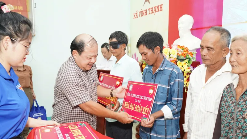 Công ty XSKT Đồng Tháp trao 20 căn nhà Đại đoàn kết tại huyện Lấp Vò, tỉnh Đồng Tháp