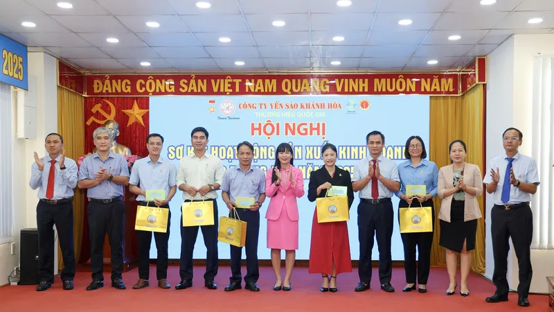 Yến sào Khánh Hòa vượt bão thị trường sớm cán cột mốc doanh thu năm 2025