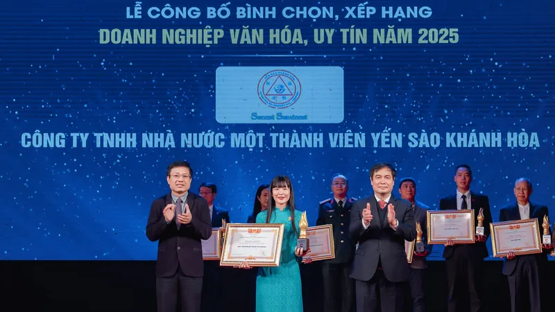 Công ty Yến sào Khánh Hòa vào Top 20 doanh nghiệp văn hóa, uy tín Việt Nam 